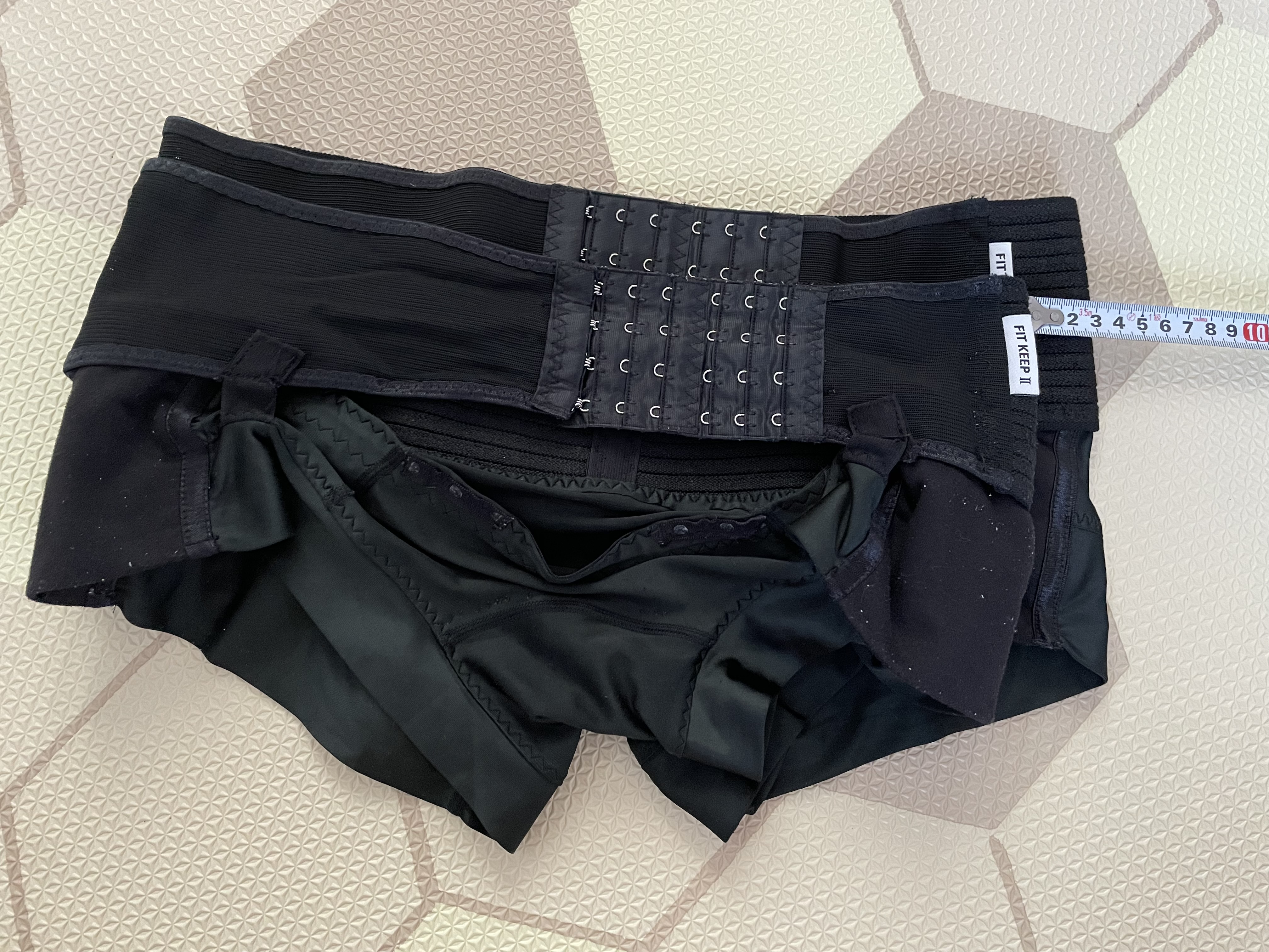 フィットキープ 2骨盤ベルト、LサイズとLLサイズの違い | CLOVERC フィットキープ 2骨盤ベルト、LサイズとLLサイズの違い | CLOVERC